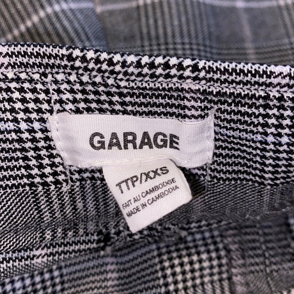 Garage Regina Plaid Skort - Picture 4 of 7